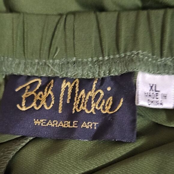 Bob Mackie Pull On  Knit GAUCHO PANTS - Picture 8 of 8